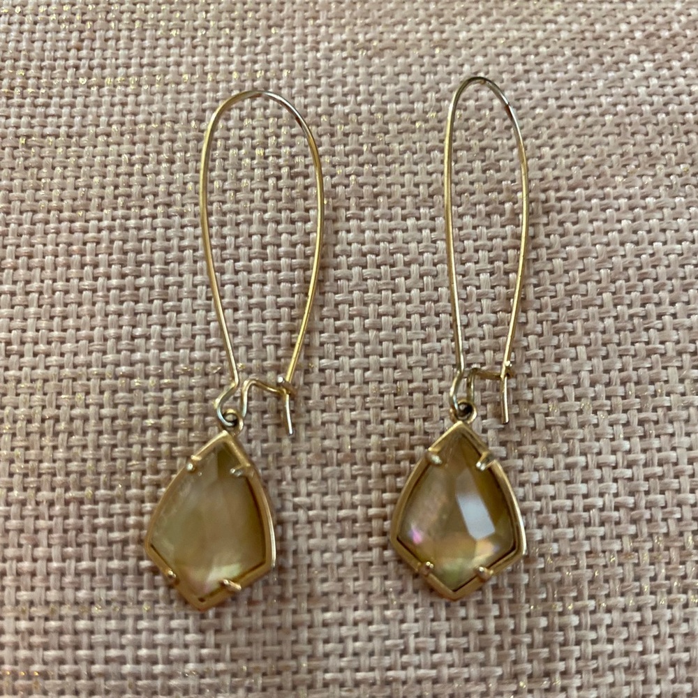 Rose gold drop earrings